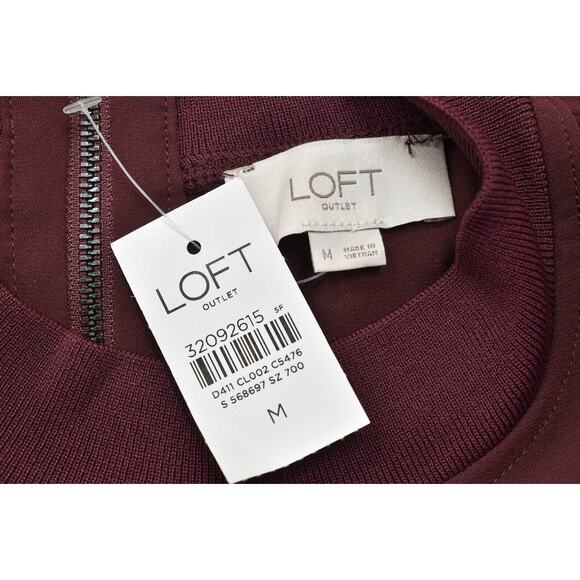 LOFT Beach Red Blouse M - NWT, Polyester, Back Zip Mock Neck Red Burgundy - Picture 6 of 8